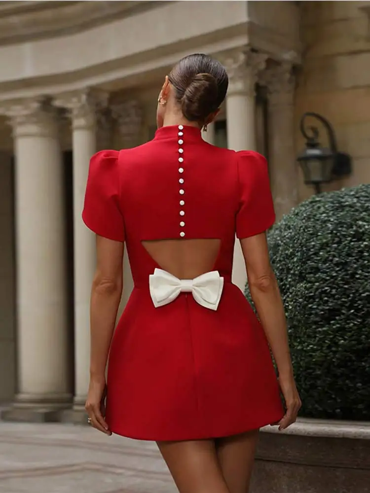 Damen Kleid | Kurze Linie mit Rundhalsausschnitt und klarer Form - Image 5