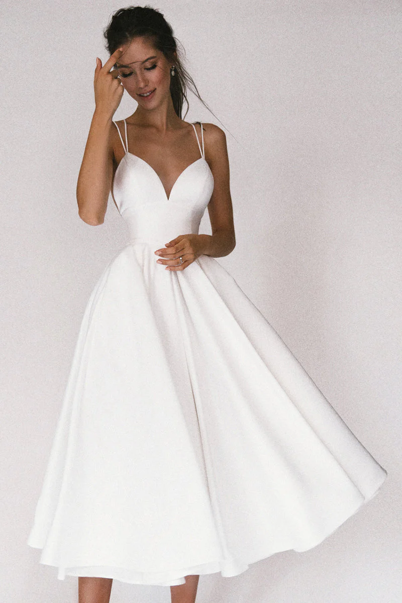 Damen Kleid | mittellanger Schnitt mit V-Ausschnitt-Struktur - Image 5