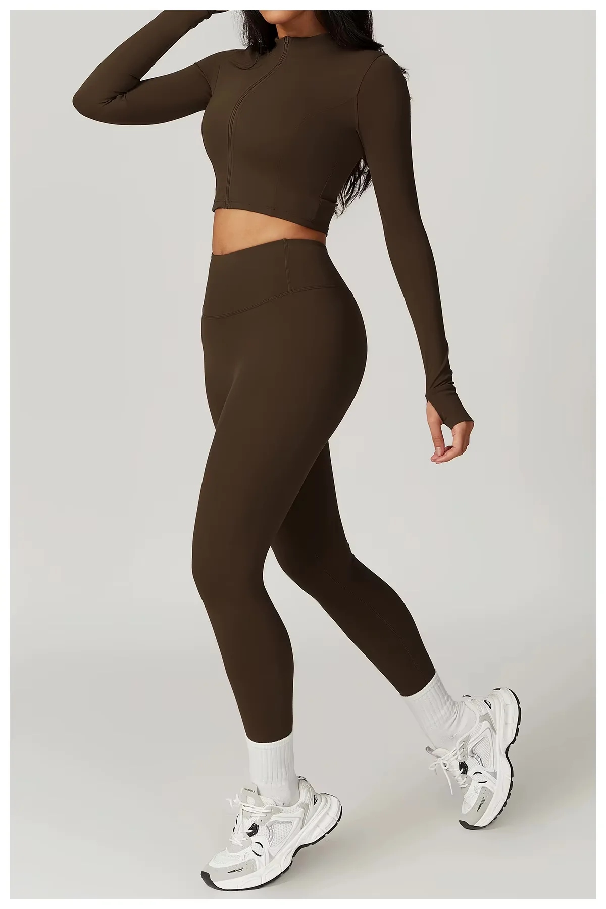Damen Sportset | Dreiteilige Ausführung mit Weste, Oberteil und Hose - Image 10