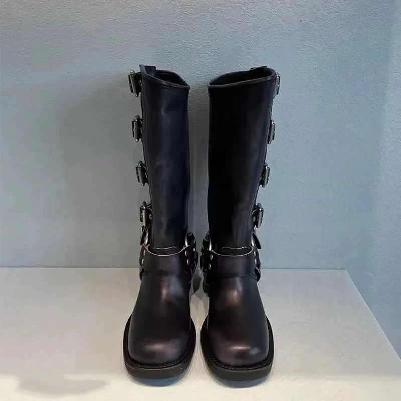 Damen Stiefel | Biker-Form mit definierter Laufsohle und Schaft - Image 3