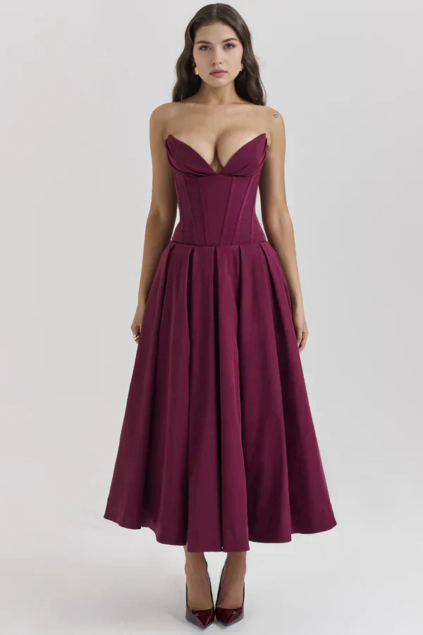 Damenkleid | Trägerlose Ausführung und mittlere Länge - Image 12