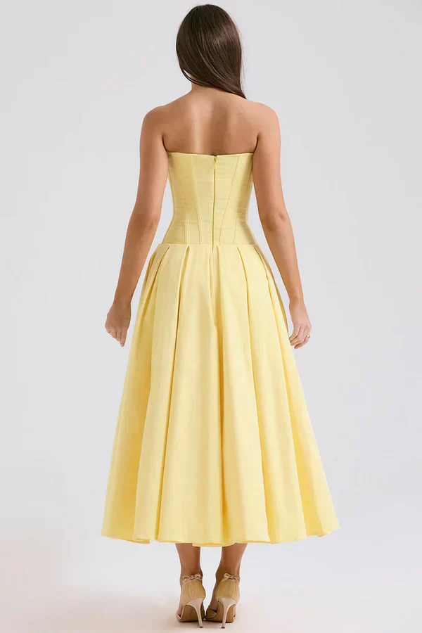 Damenkleid | Trägerlose Ausführung und mittlere Länge - Image 13