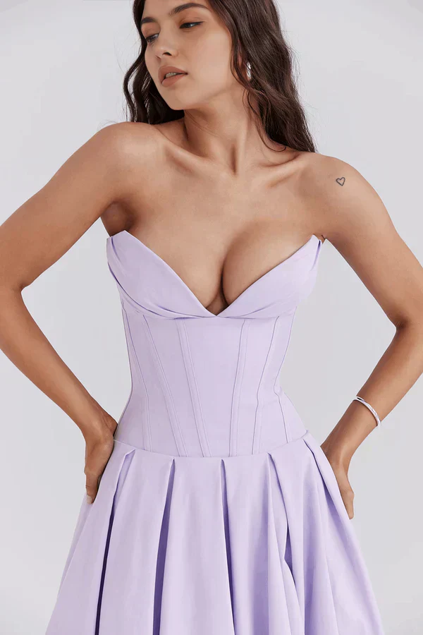 Damenkleid | Trägerlose Ausführung und mittlere Länge - Image 5