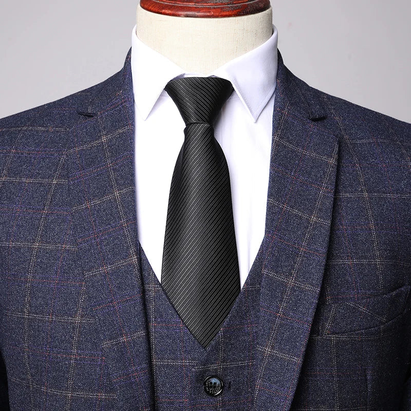 Herren Anzug dreiteilig | Klassischer Aufbau mit klarer Form - Image 7