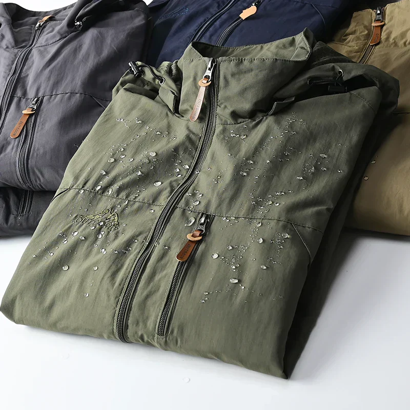 Herren Regenjacke | Schutzorientierte Form mit funktionalem Aufbau - Image 7